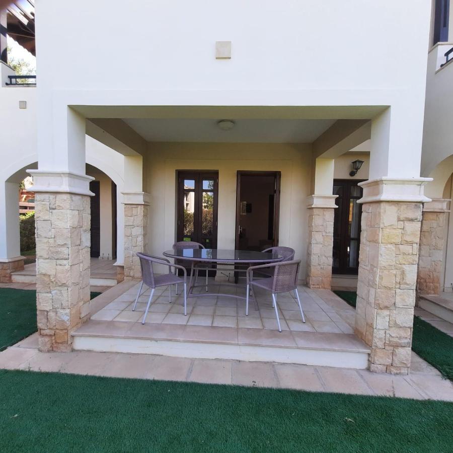 Helios Heights Spirits, Aphrodite Hills Golf Resort Kouklia Bagian luar foto