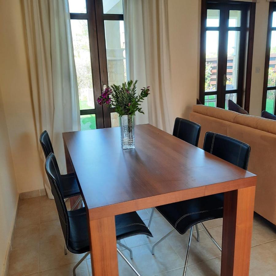 Helios Heights Spirits, Aphrodite Hills Golf Resort Kouklia Bagian luar foto