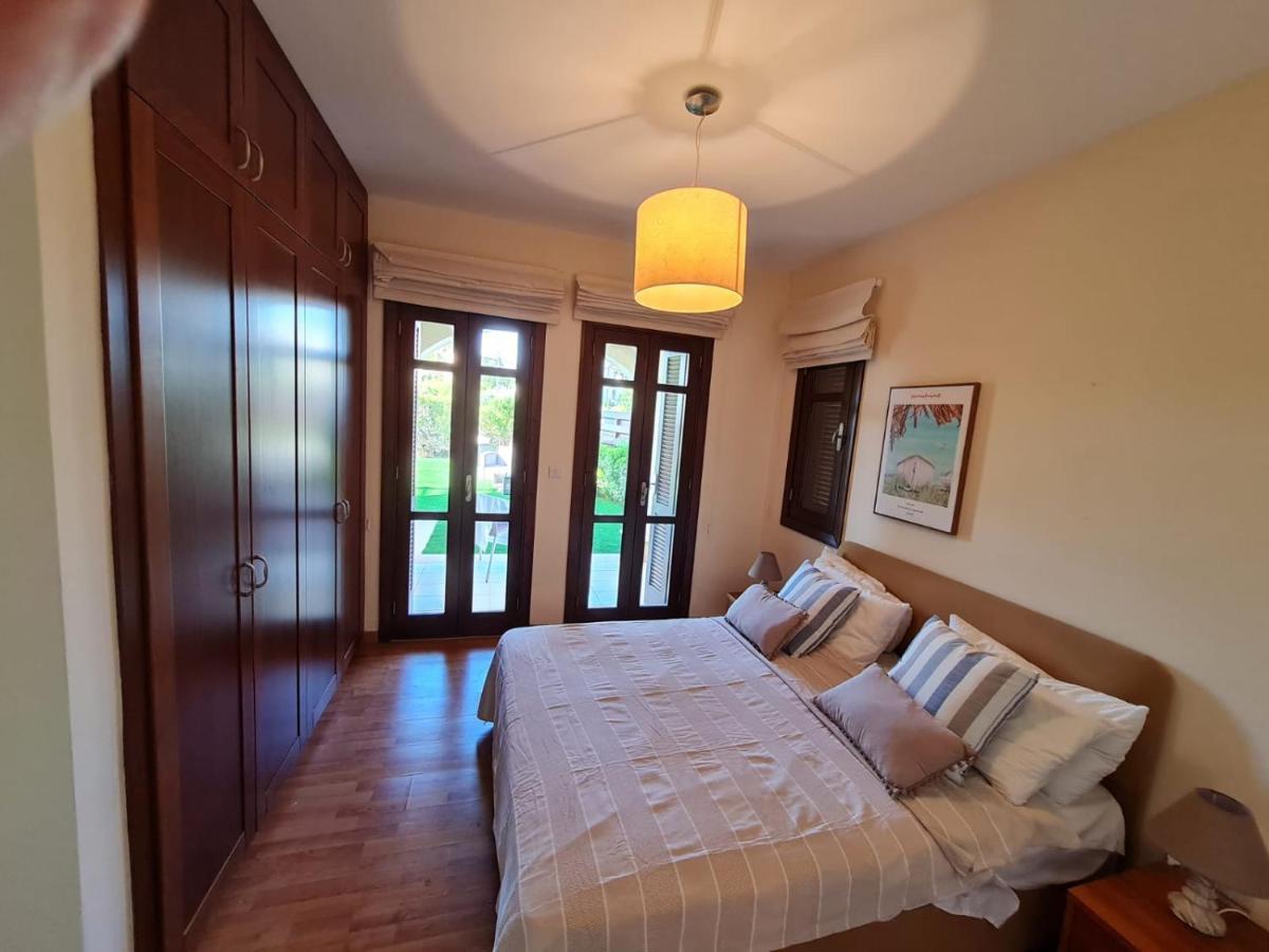 Helios Heights Spirits, Aphrodite Hills Golf Resort Kouklia Bagian luar foto