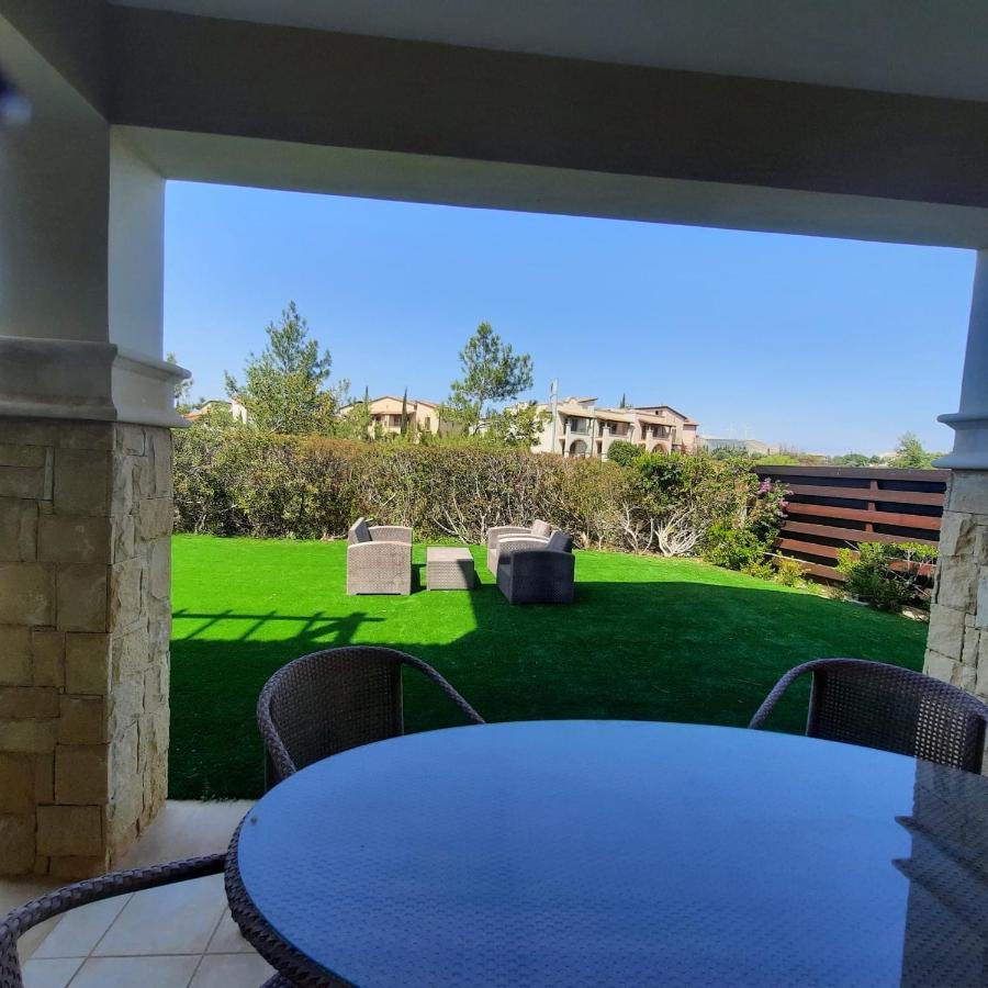 Helios Heights Spirits, Aphrodite Hills Golf Resort Kouklia Bagian luar foto